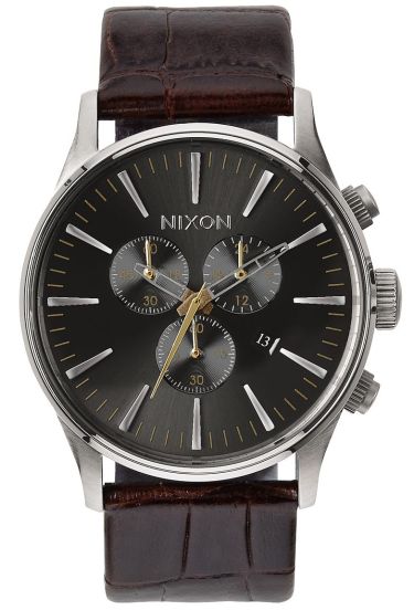 Nixon hotsell sentry chronograph