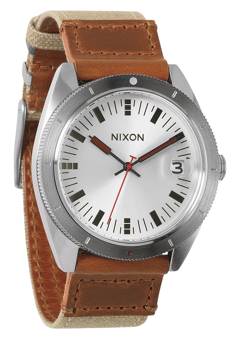 nixon wanderlust watch